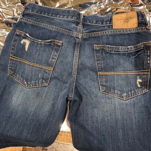 Mens 31/32 Abercrombie & Fitch Denim Shorts. - Picture 6 of 7